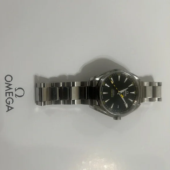 Omega Seamaster Aqua Terra 15,000 Gauss - Picture 5 of 7